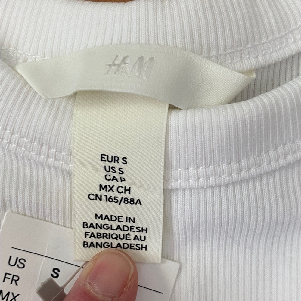 BNWT H&M White Women's Tank Top - Picture 3 of 11